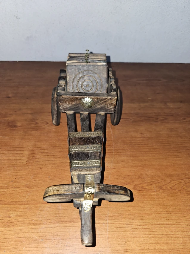 Wooden Antique Coaster buggy shape